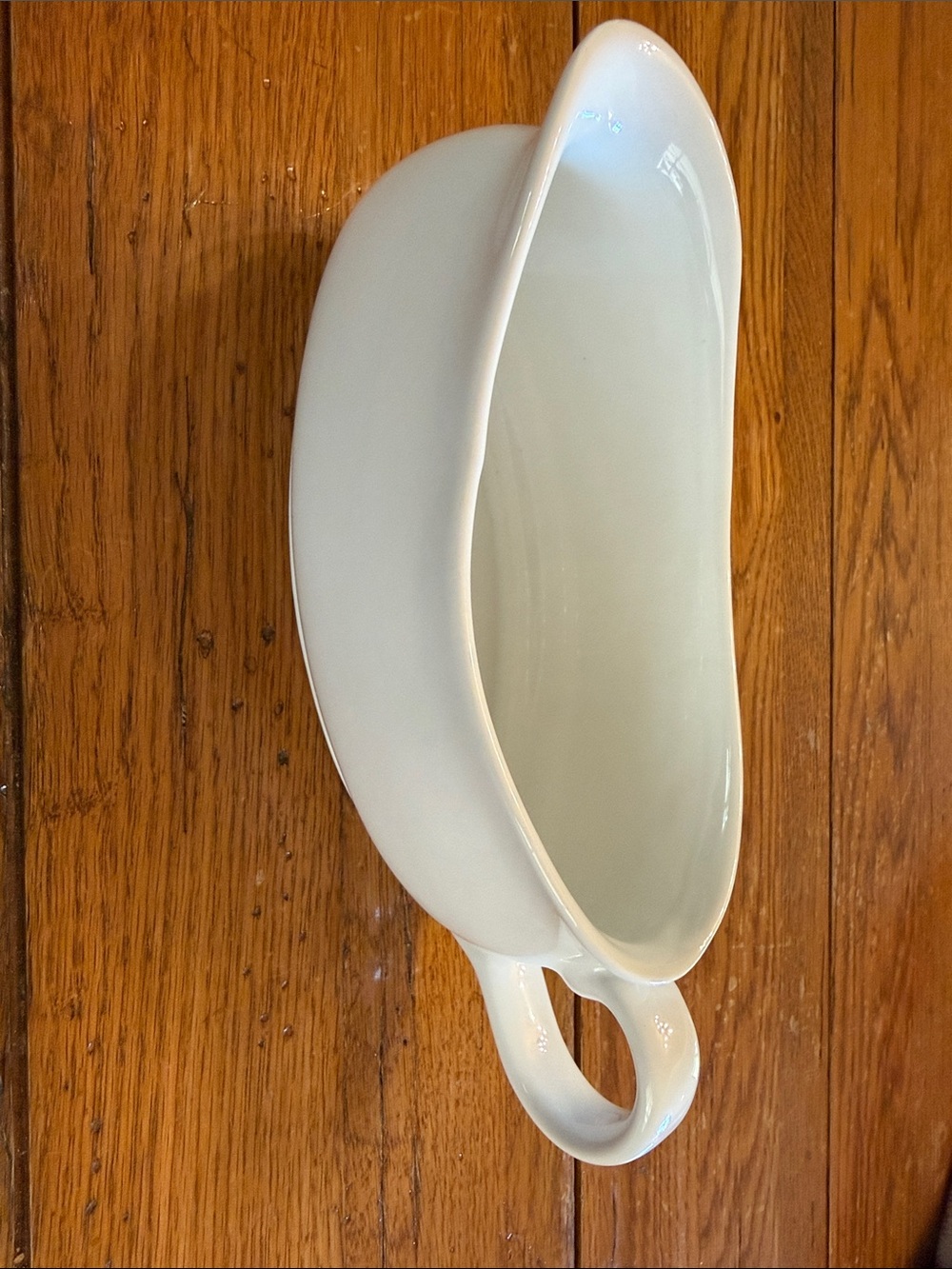 Home-White Ceramic Gravy Boat with Handle